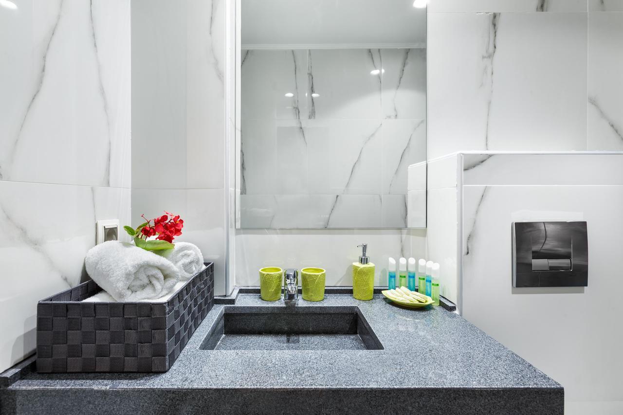 Nymphes Deluxe Accommodation פפקוהורי מראה חיצוני תמונה